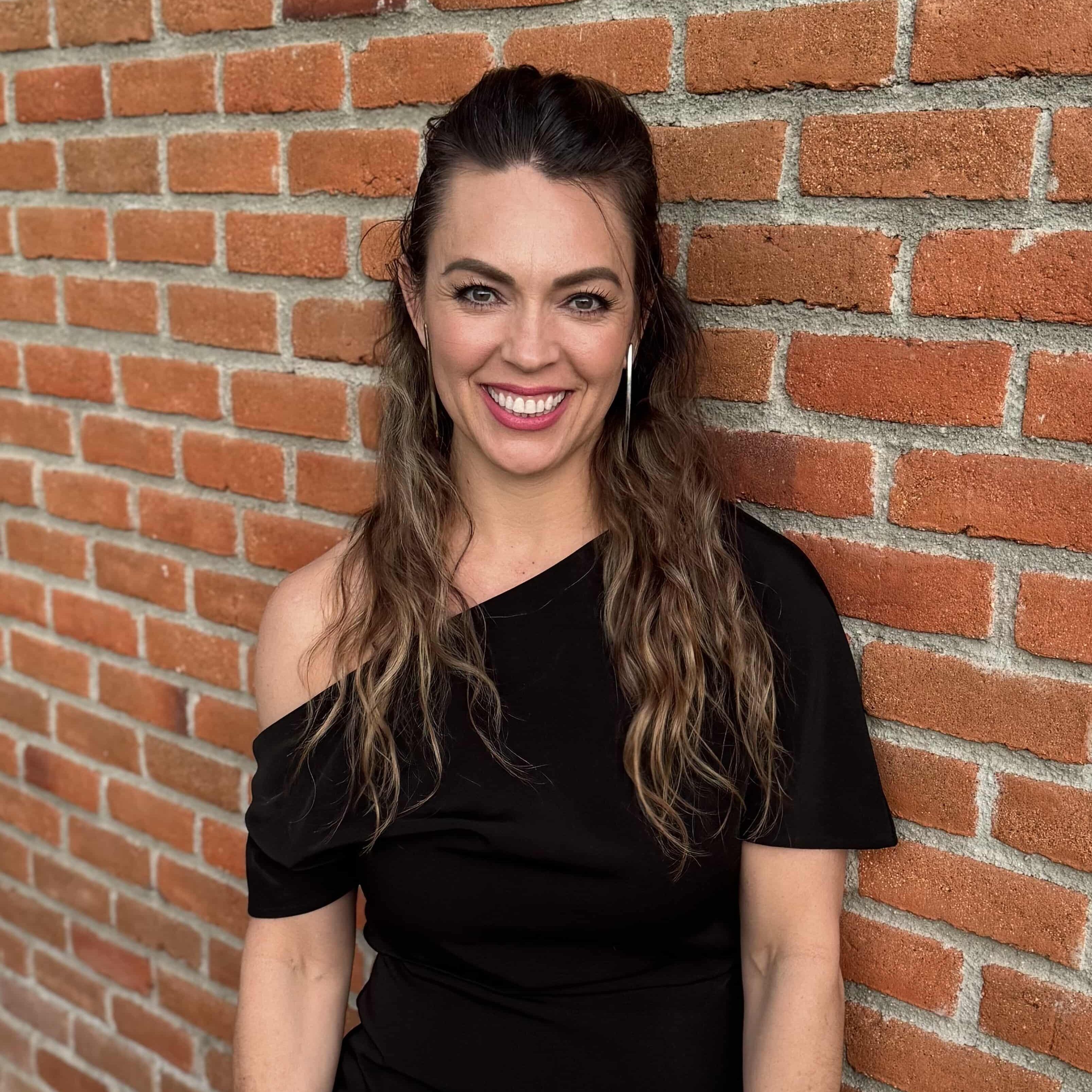 Breanne Russell- Thairapy Salon El Paseo